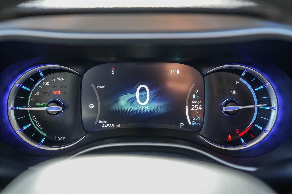 used 2022 Chrysler Pacifica Hybrid car, priced at $24,991