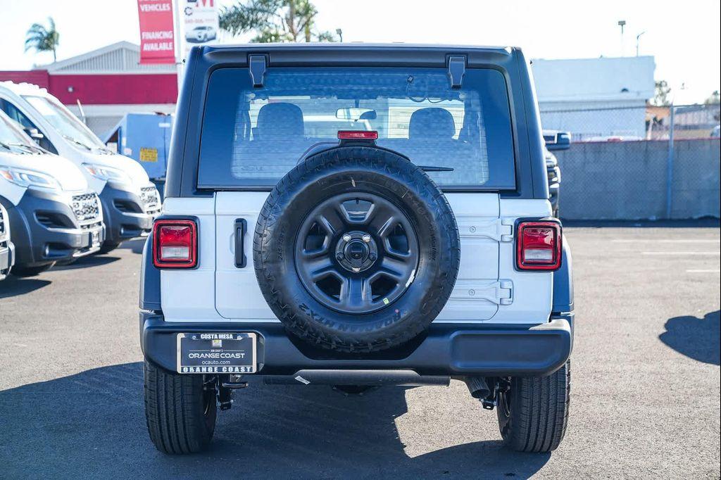 new 2026 Jeep Wrangler car, priced at $36,584