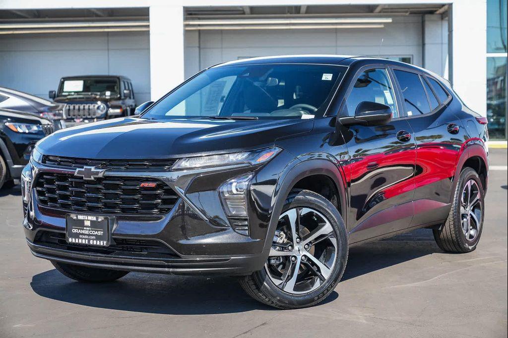 used 2024 Chevrolet Trax car, priced at $16,972