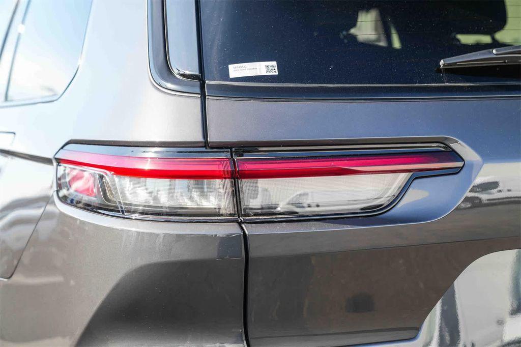 new 2025 Jeep Grand Cherokee L car, priced at $46,498