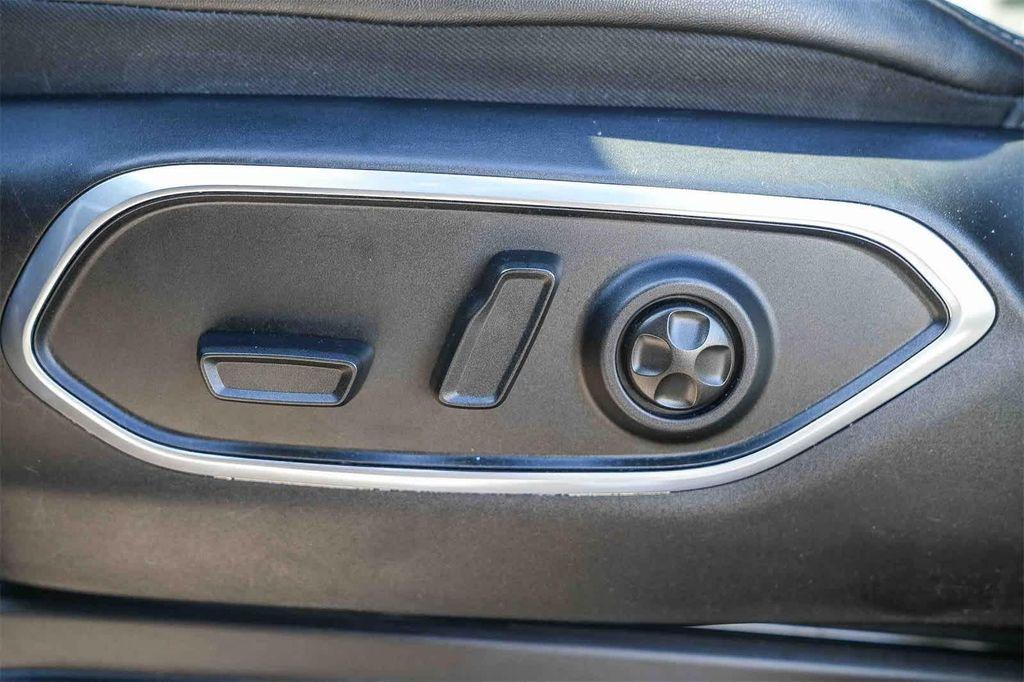 used 2022 Jeep Wagoneer car, priced at $35,682