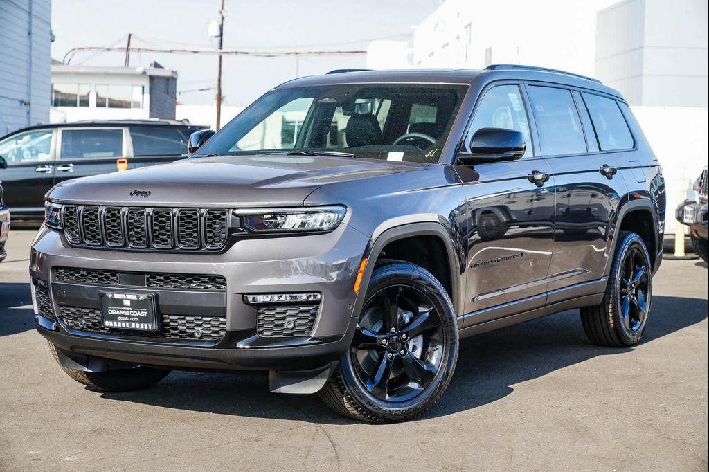new 2025 Jeep Grand Cherokee L car, priced at $49,498