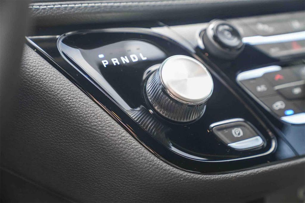 new 2026 Chrysler Pacifica car, priced at $39,234