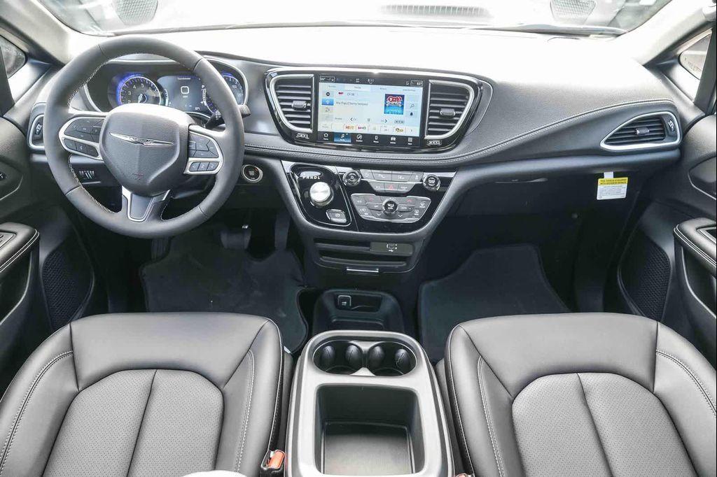 new 2026 Chrysler Pacifica car, priced at $39,234