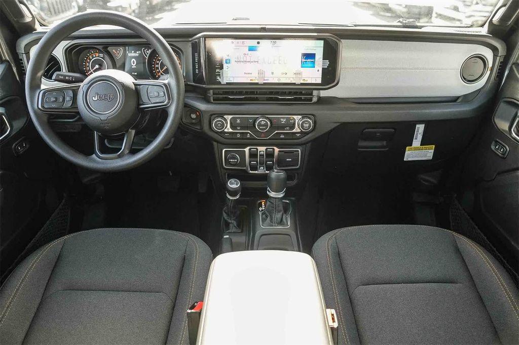 new 2026 Jeep Gladiator car, priced at $37,814