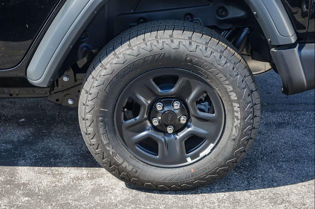 new 2026 Jeep Wrangler car, priced at $40,449