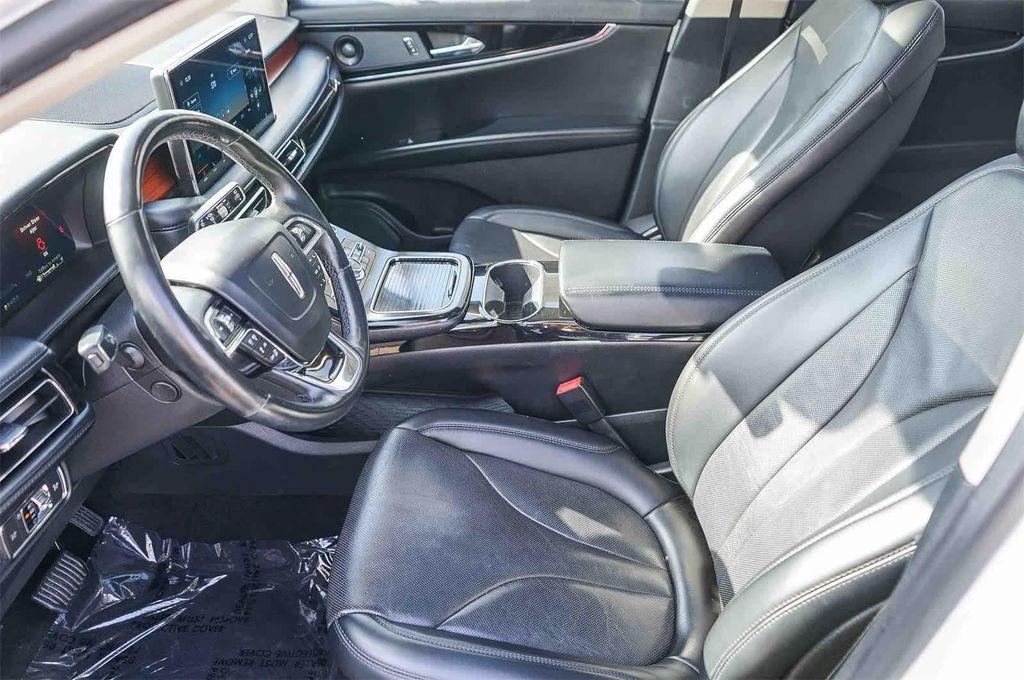 used 2021 Lincoln Nautilus car, priced at $30,203