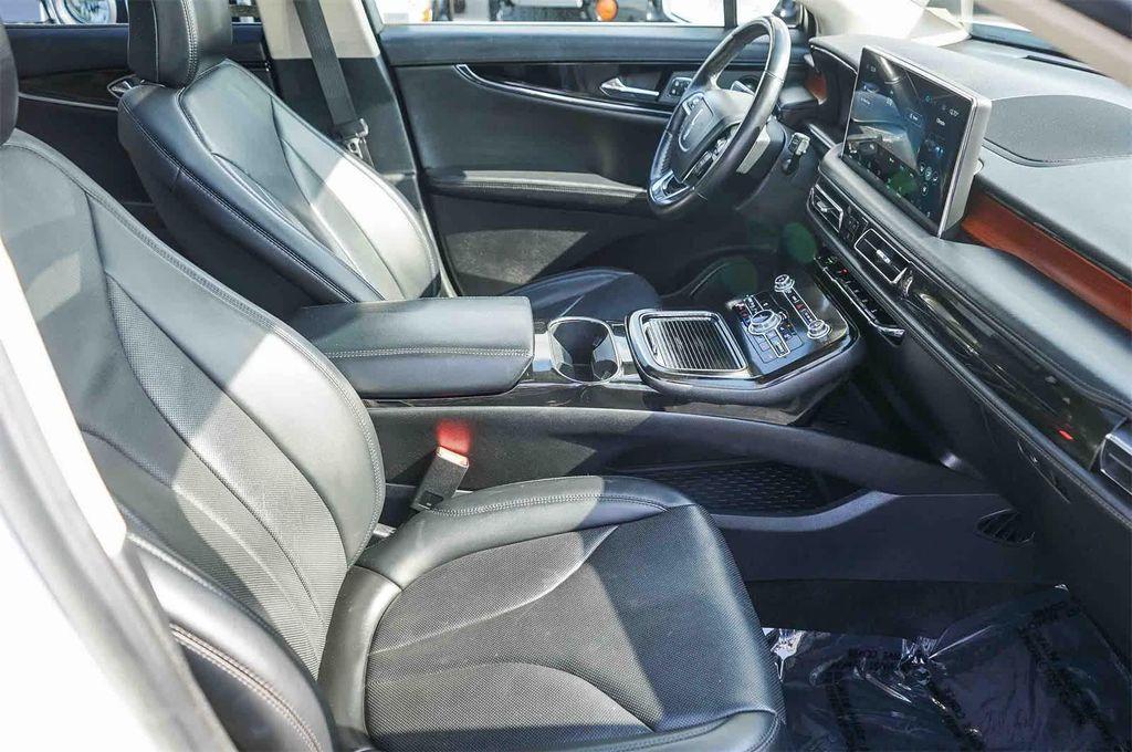 used 2021 Lincoln Nautilus car, priced at $30,203