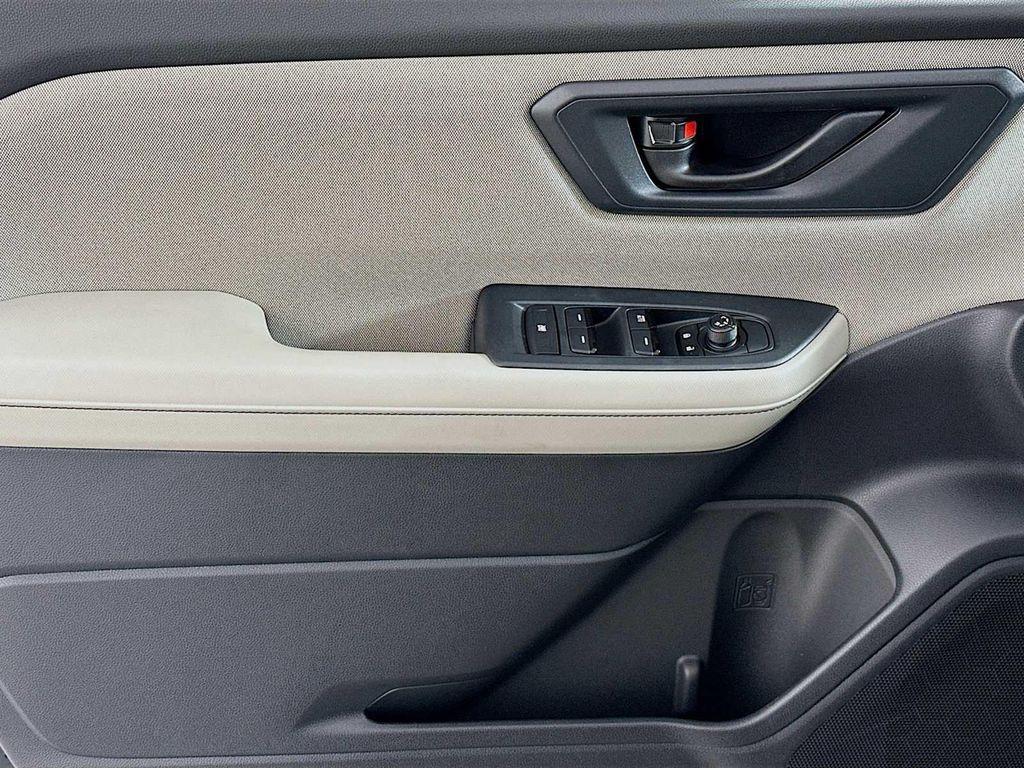 new 2025 Subaru Forester car, priced at $31,952