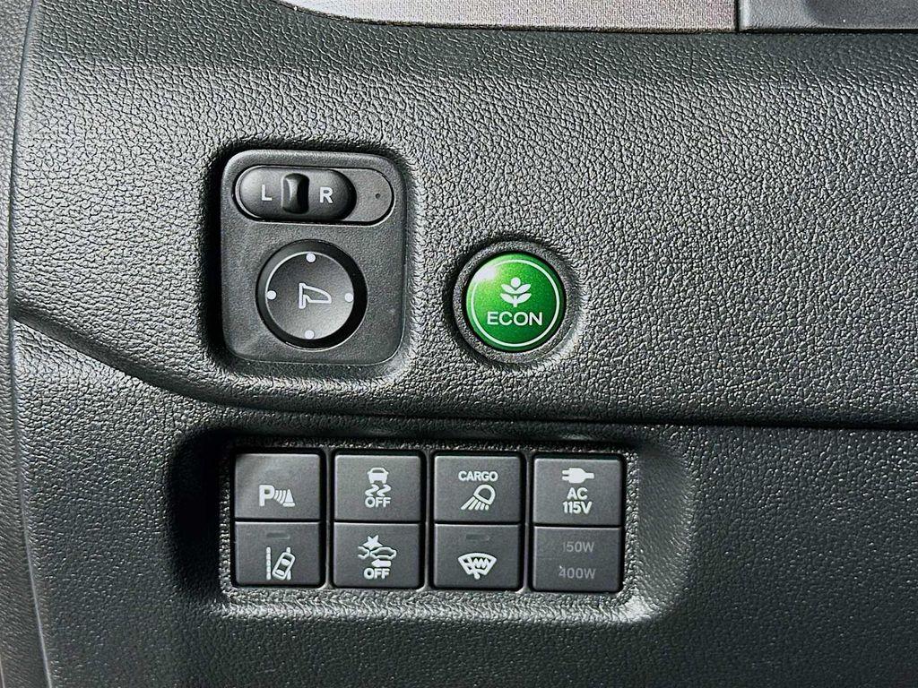 used 2022 Honda Ridgeline car, priced at $31,400