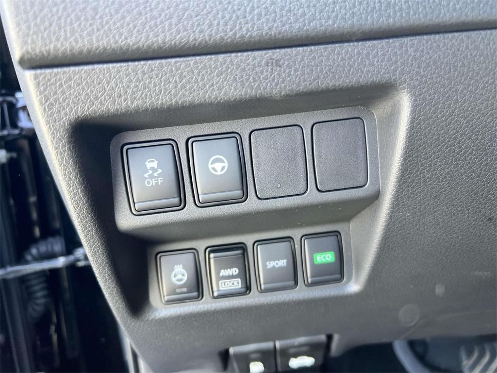 used 2022 Nissan Rogue Sport car, priced at $18,047