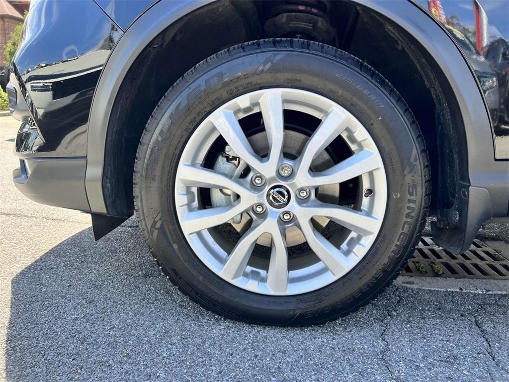 used 2022 Nissan Rogue Sport car, priced at $18,047