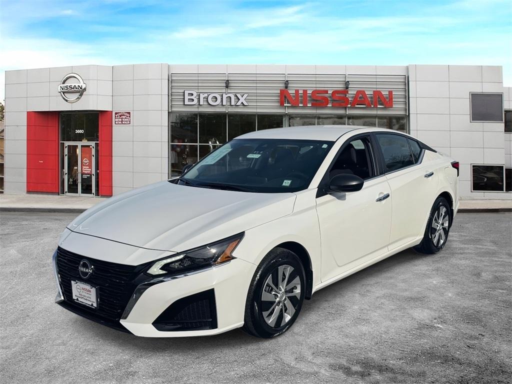 used 2025 Nissan Altima car, priced at $18,423