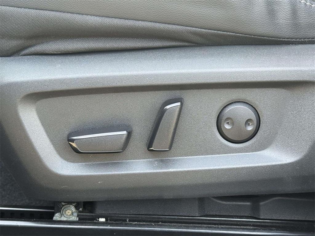 used 2021 Nissan Rogue car, priced at $15,486