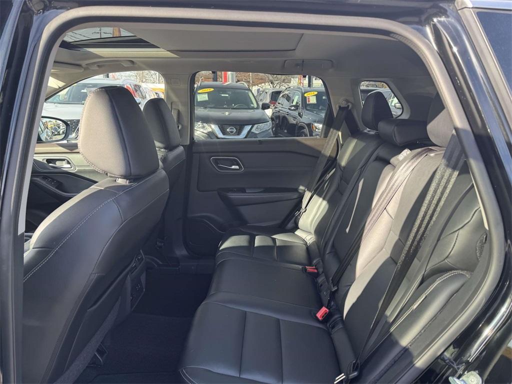 used 2021 Nissan Rogue car, priced at $15,486