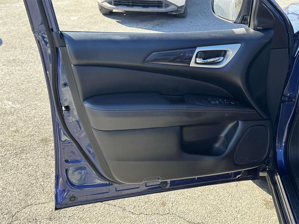 used 2020 Nissan Pathfinder car, priced at $16,848