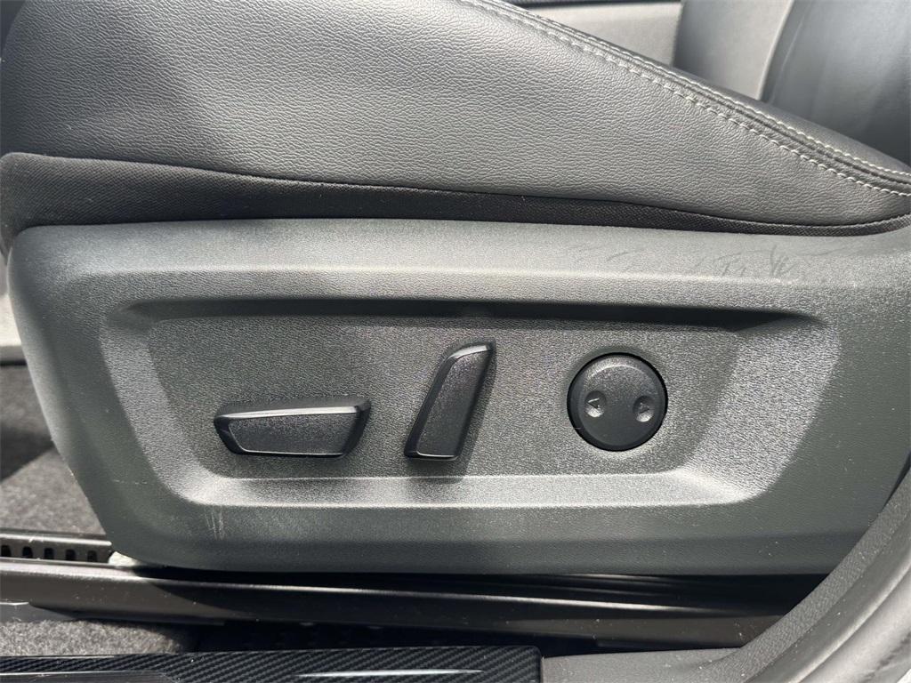 used 2023 Nissan Rogue car, priced at $21,693