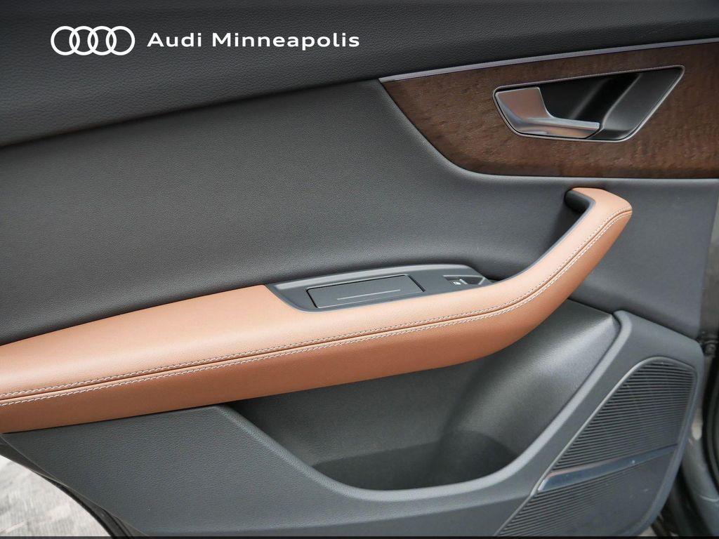 used 2025 Audi Q7 car, priced at $55,977