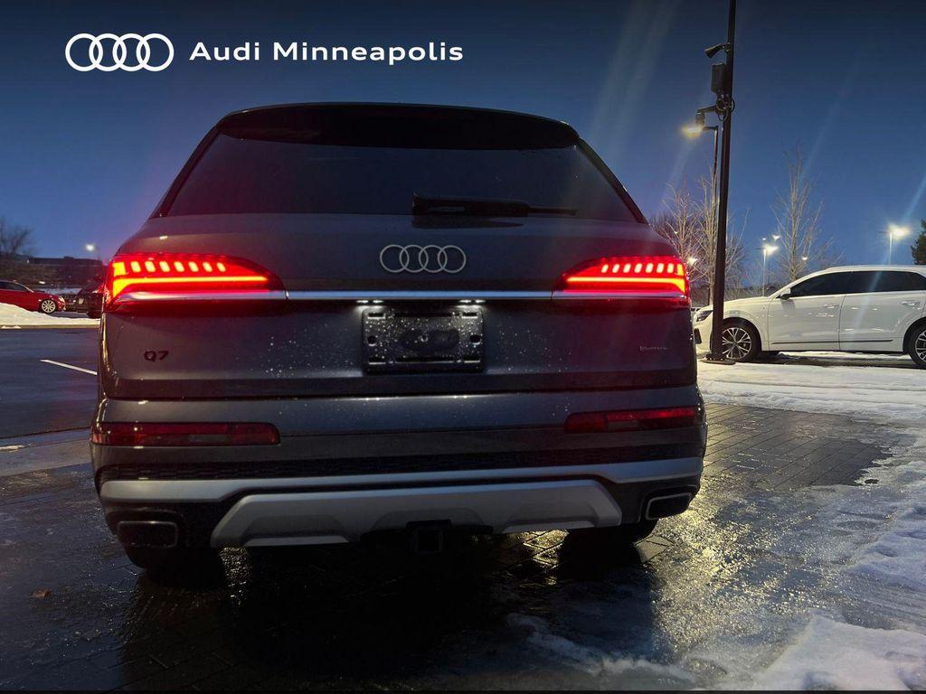 used 2025 Audi Q7 car, priced at $55,977