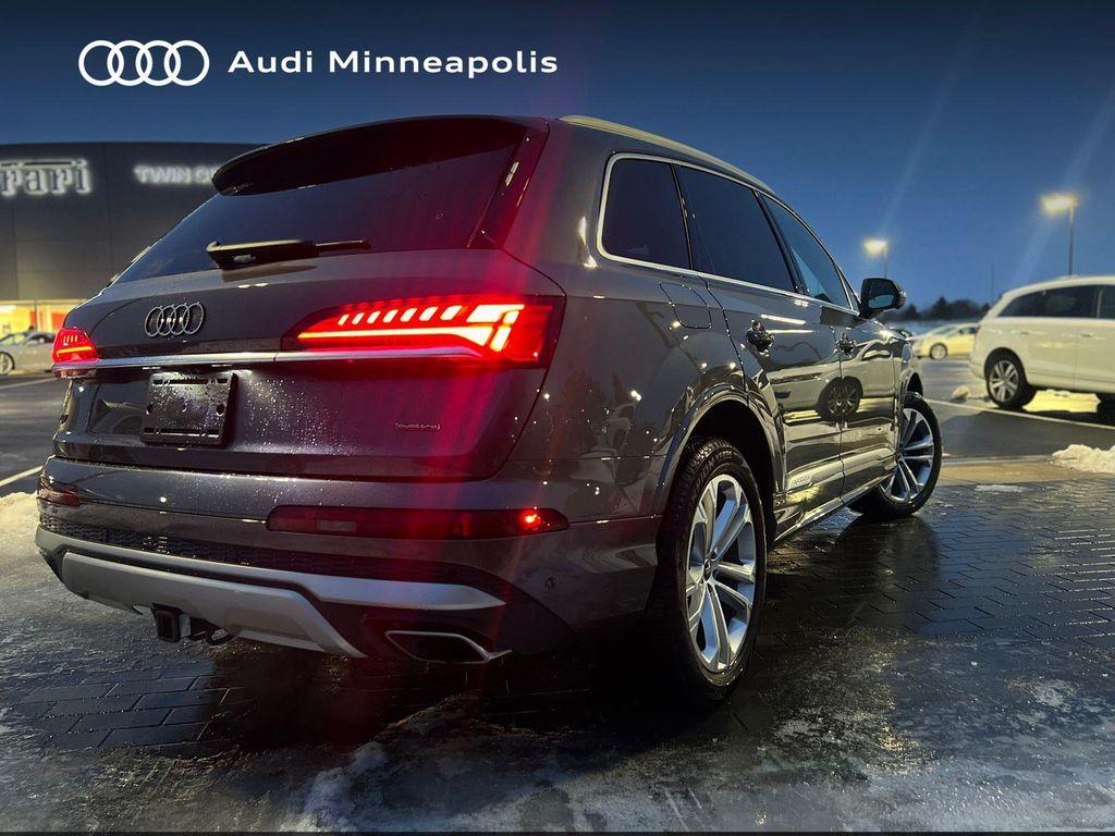 used 2025 Audi Q7 car, priced at $55,977