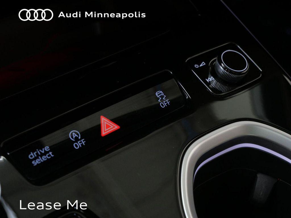 Audi A6 view 30