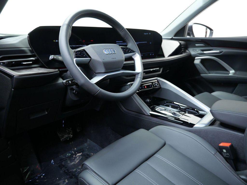 new 2025 Audi Q5 car, priced at $59,850