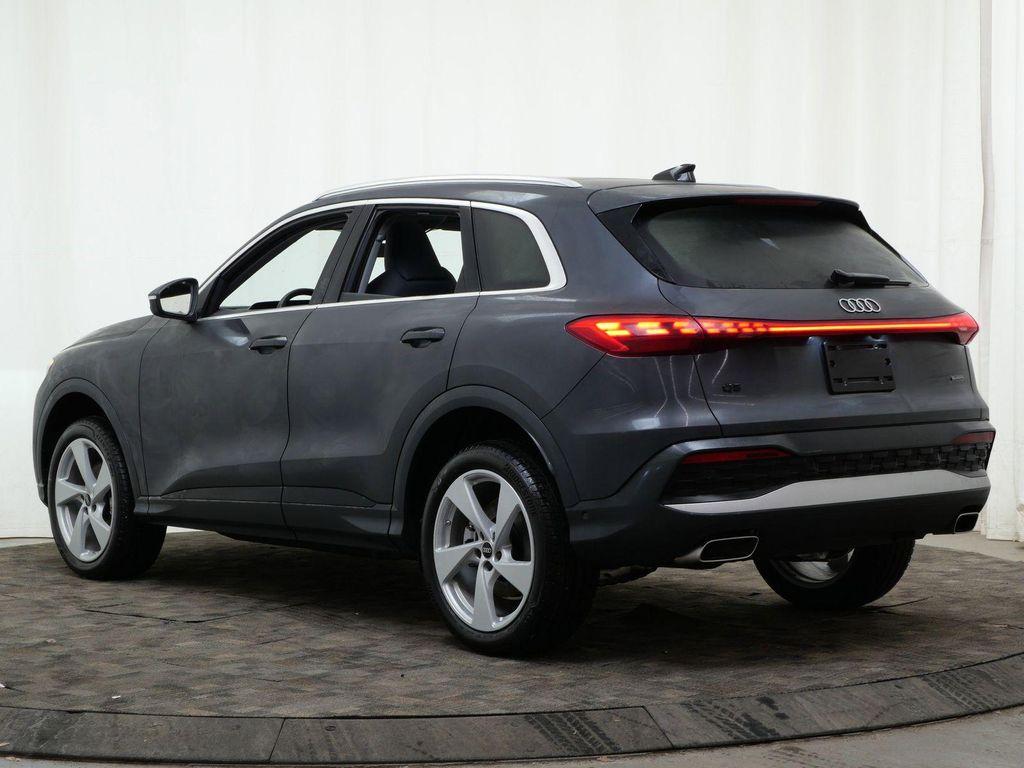 new 2025 Audi Q5 car, priced at $59,850