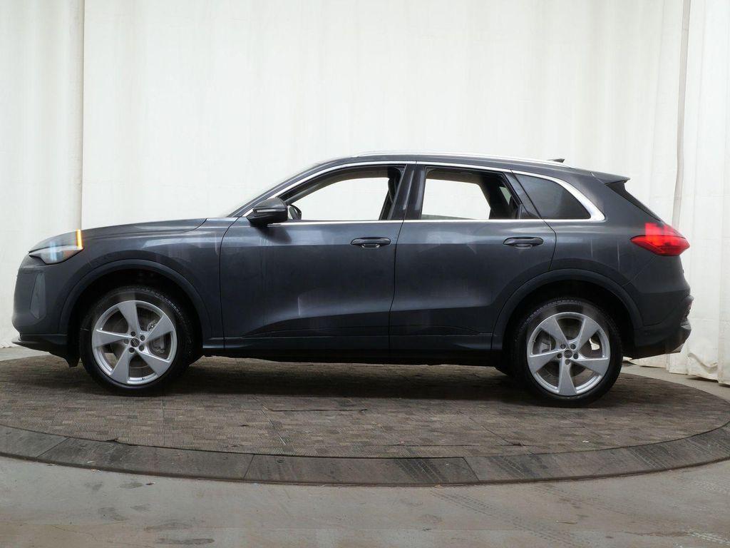 new 2025 Audi Q5 car, priced at $59,850