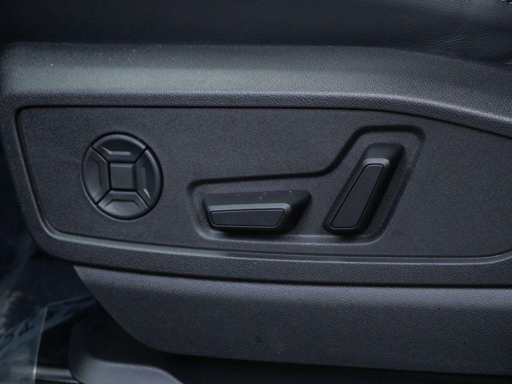 new 2025 Audi Q5 car, priced at $59,850