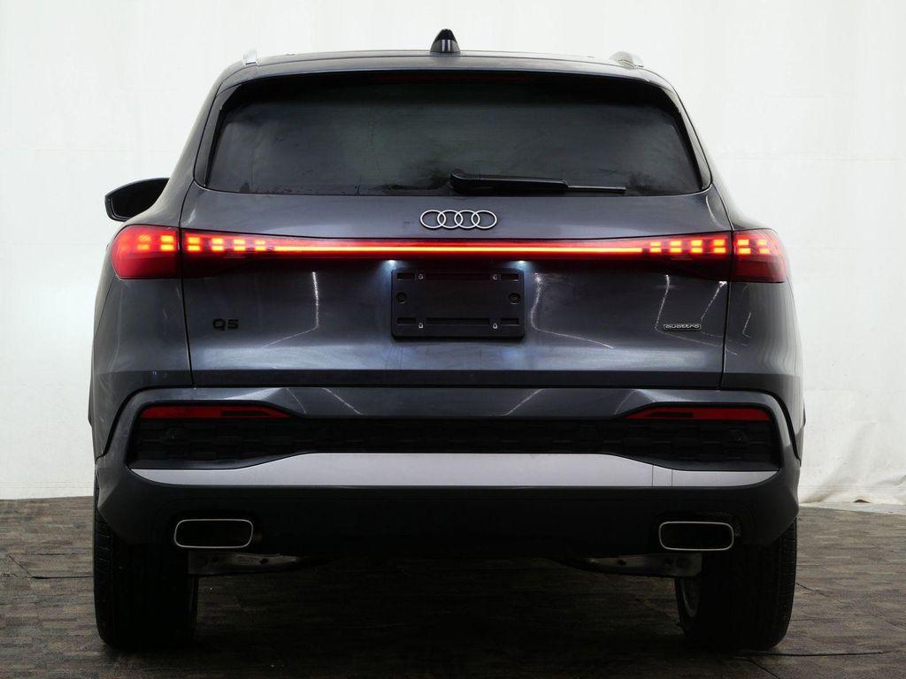 new 2025 Audi Q5 car, priced at $59,850