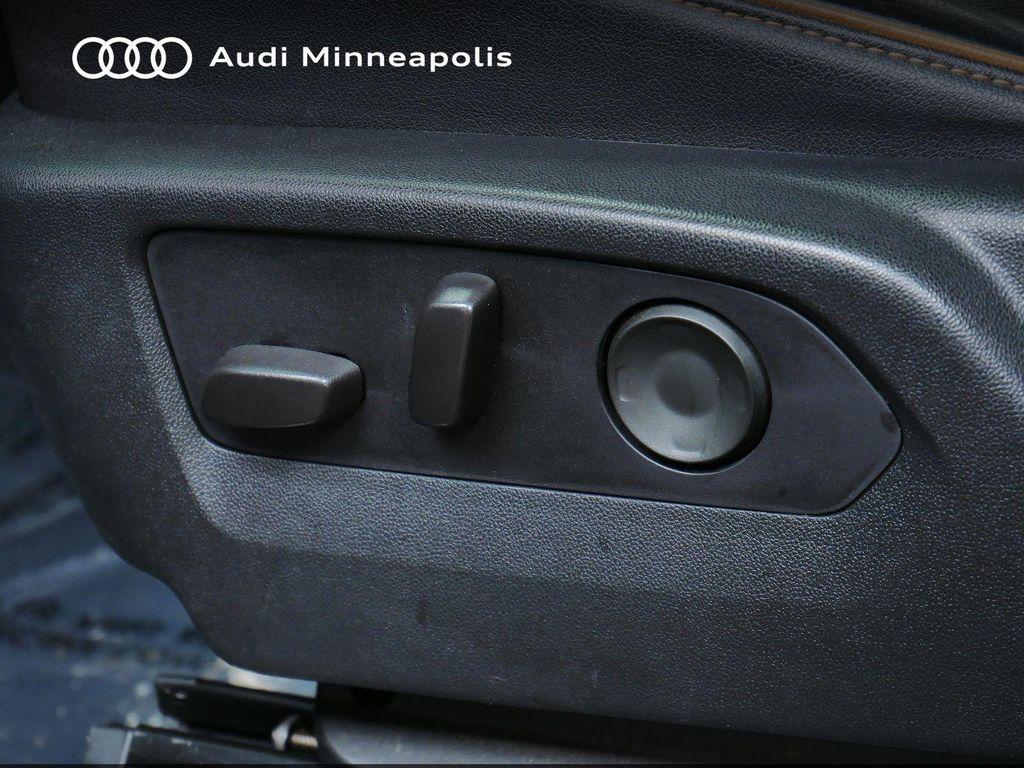 used 2021 GMC Yukon XL car, priced at $43,977