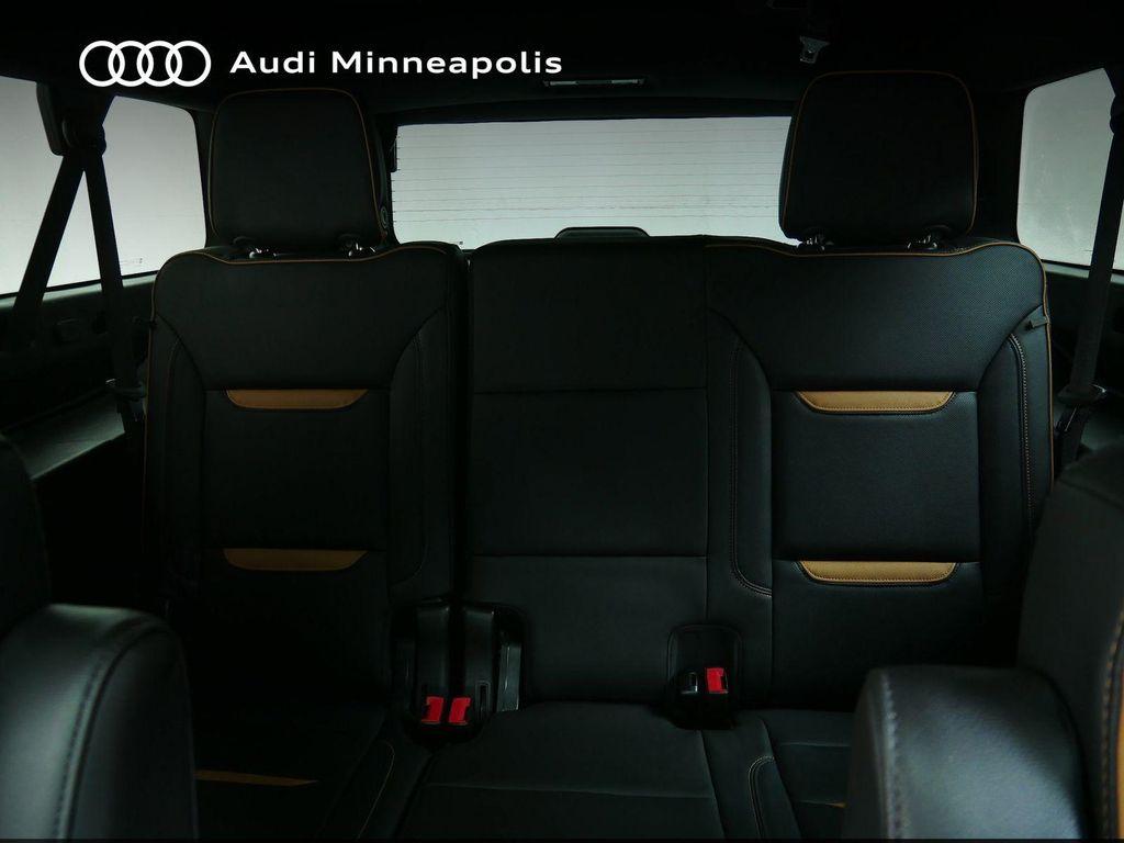 used 2021 GMC Yukon XL car, priced at $43,977