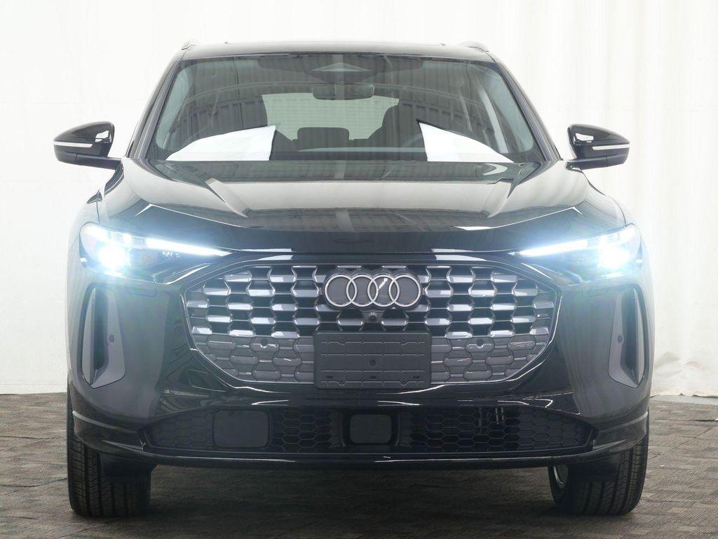 new 2025 Audi Q5 car, priced at $59,525