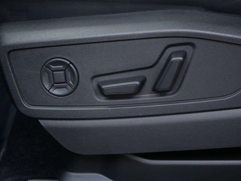 new 2025 Audi Q5 car, priced at $59,525