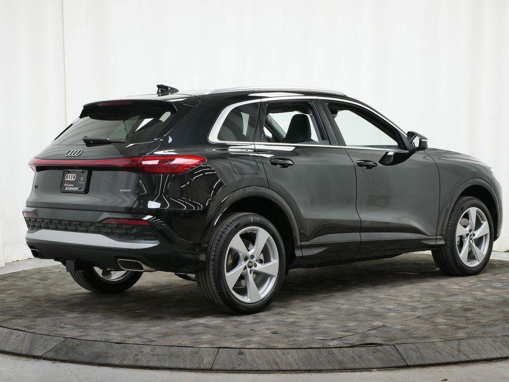 new 2025 Audi Q5 car, priced at $60,500
