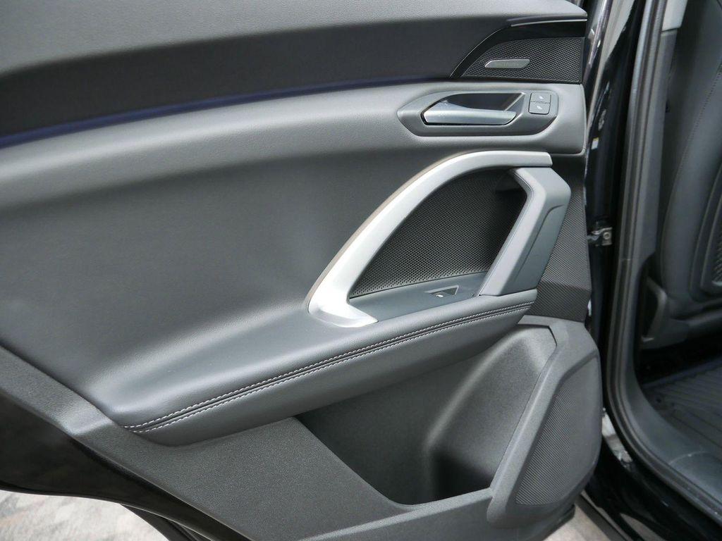 new 2025 Audi Q5 car, priced at $60,500