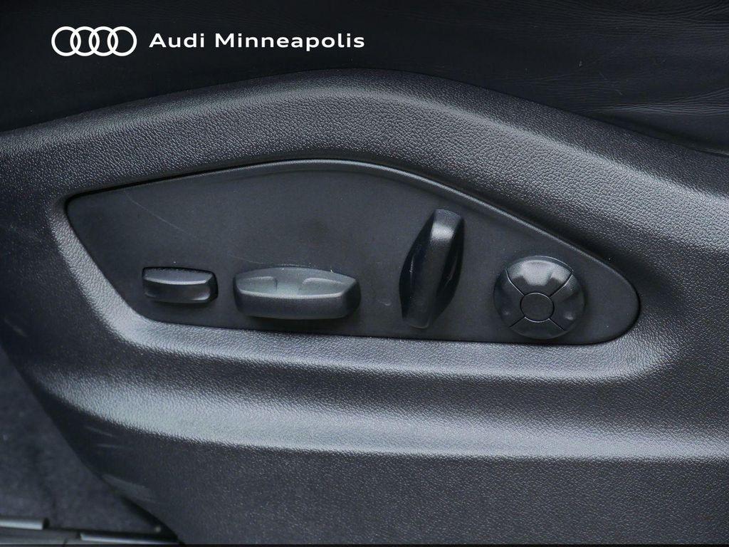 used 2022 Porsche Cayenne car, priced at $53,977