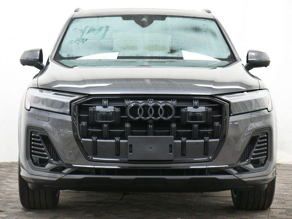 new 2026 Audi Q7 car, priced at $79,005