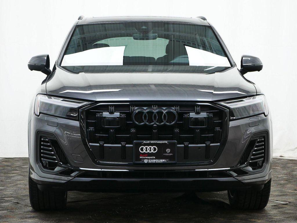 new 2026 Audi Q7 car, priced at $78,445