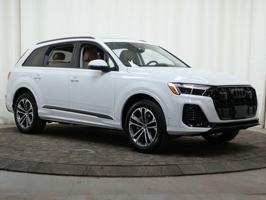 new 2026 Audi Q7 car, priced at $67,260