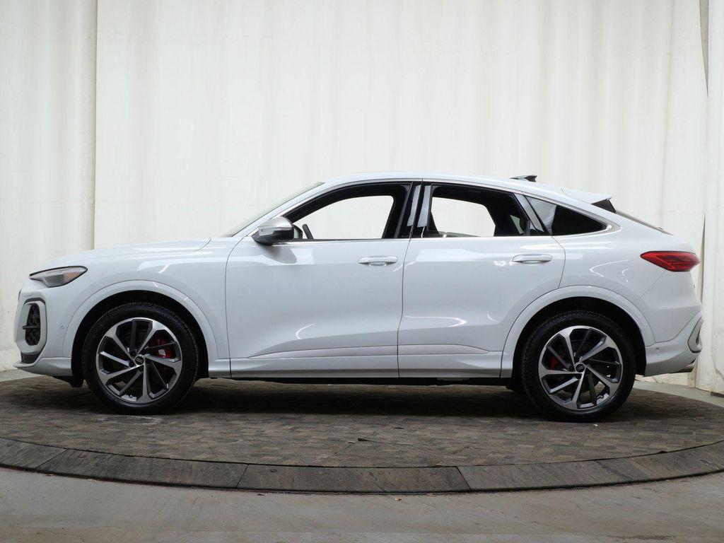 new 2025 Audi SQ5 car, priced at $72,965