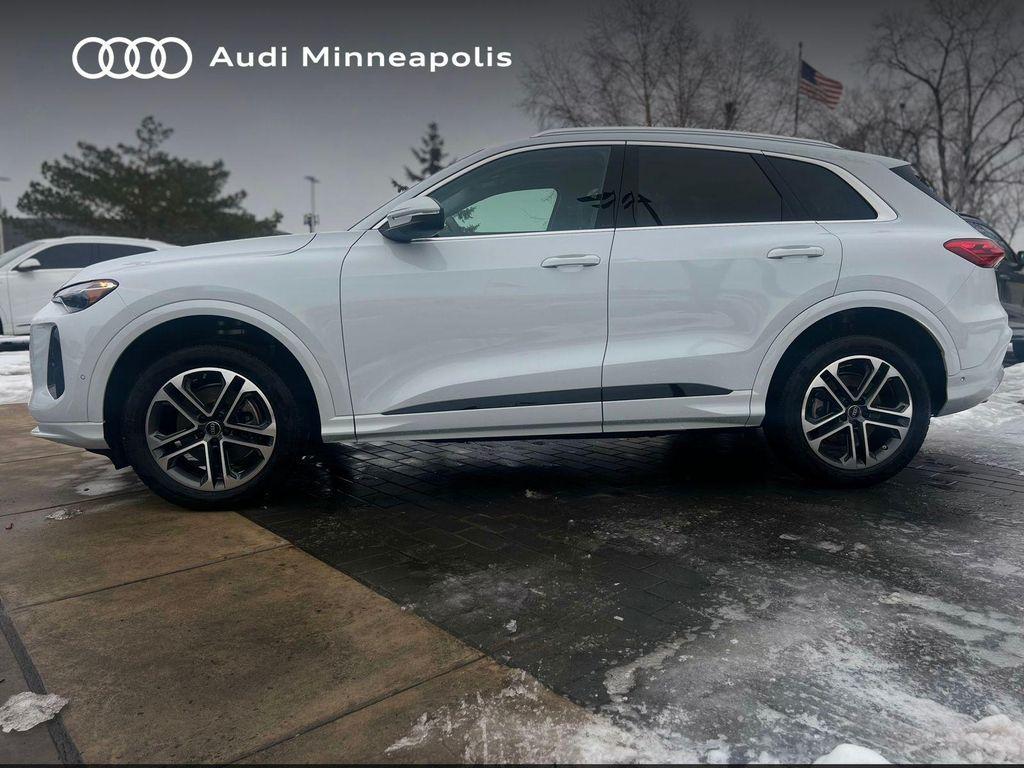 used 2025 Audi Q5 car, priced at $48,977