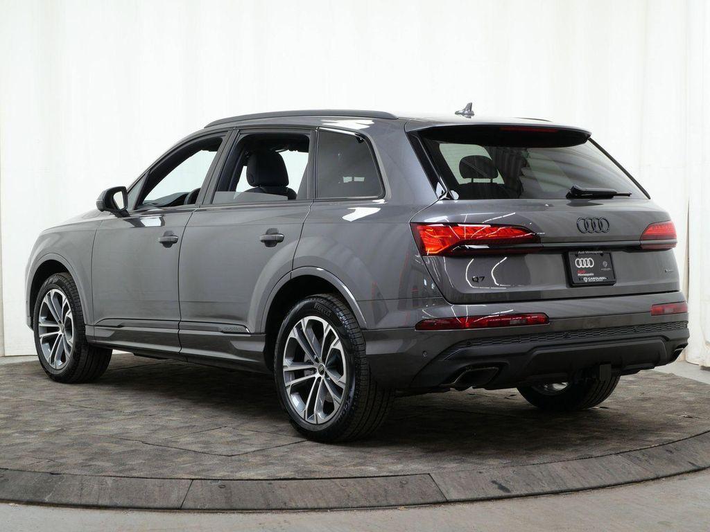 new 2026 Audi Q7 car, priced at $67,895