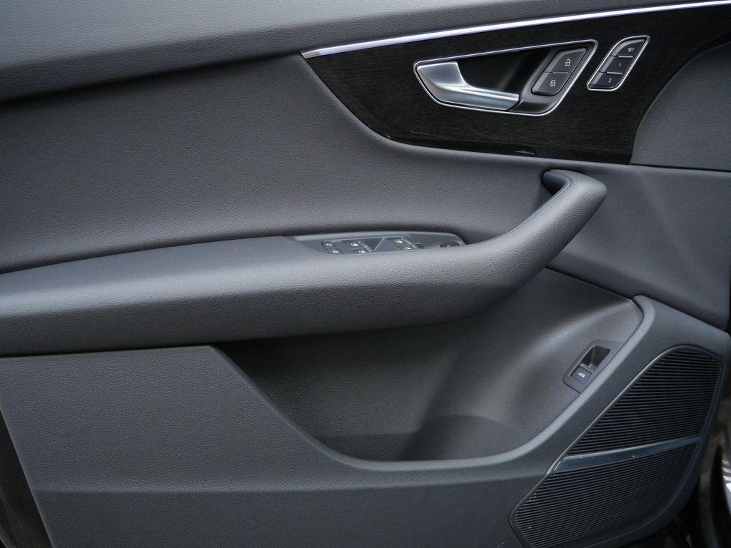 new 2026 Audi Q7 car, priced at $67,895