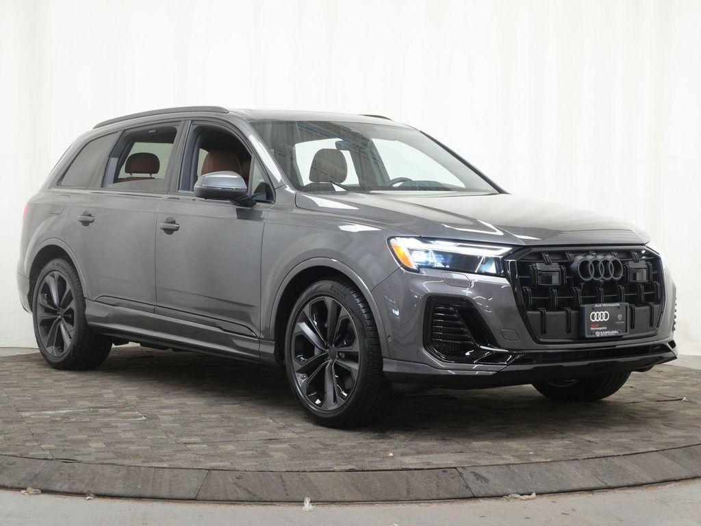 new 2026 Audi Q7 car, priced at $78,255