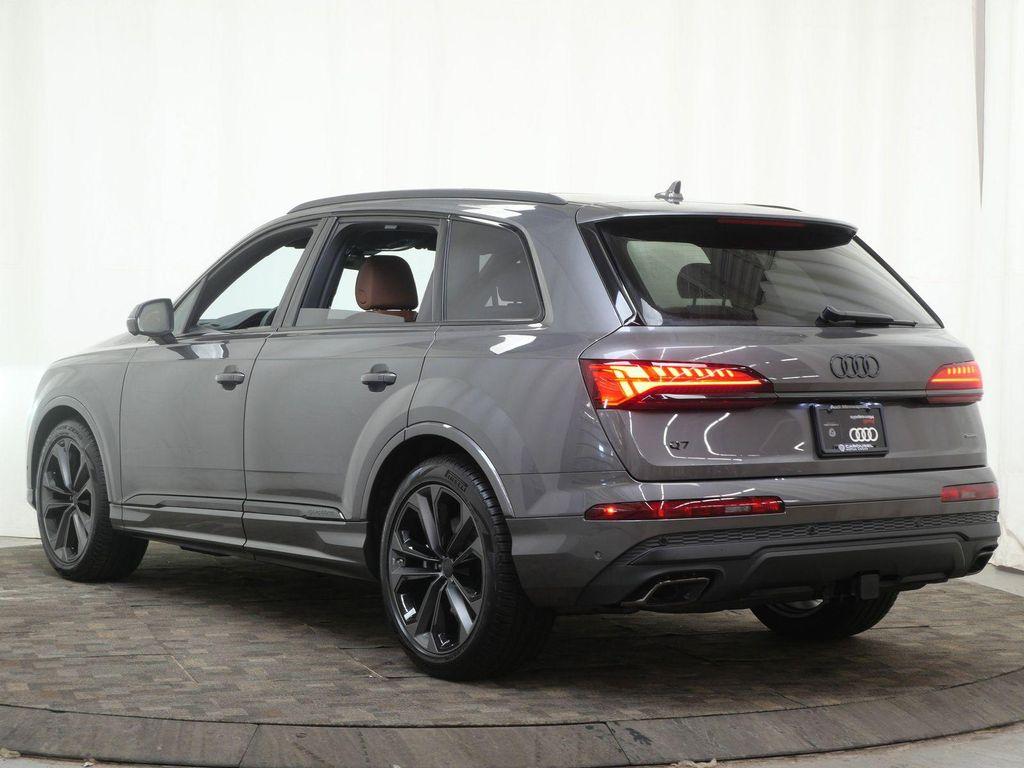 new 2026 Audi Q7 car, priced at $78,255