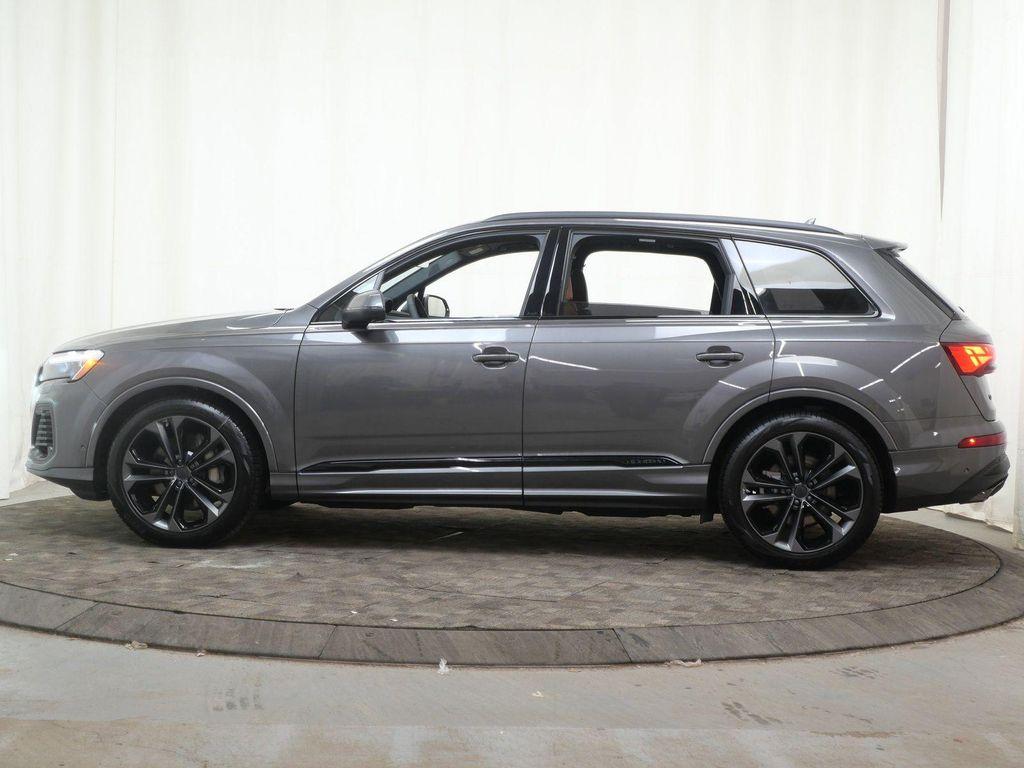 new 2026 Audi Q7 car, priced at $78,255