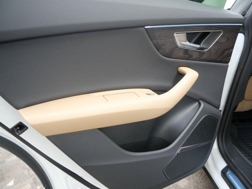 new 2026 Audi Q8 car, priced at $80,010