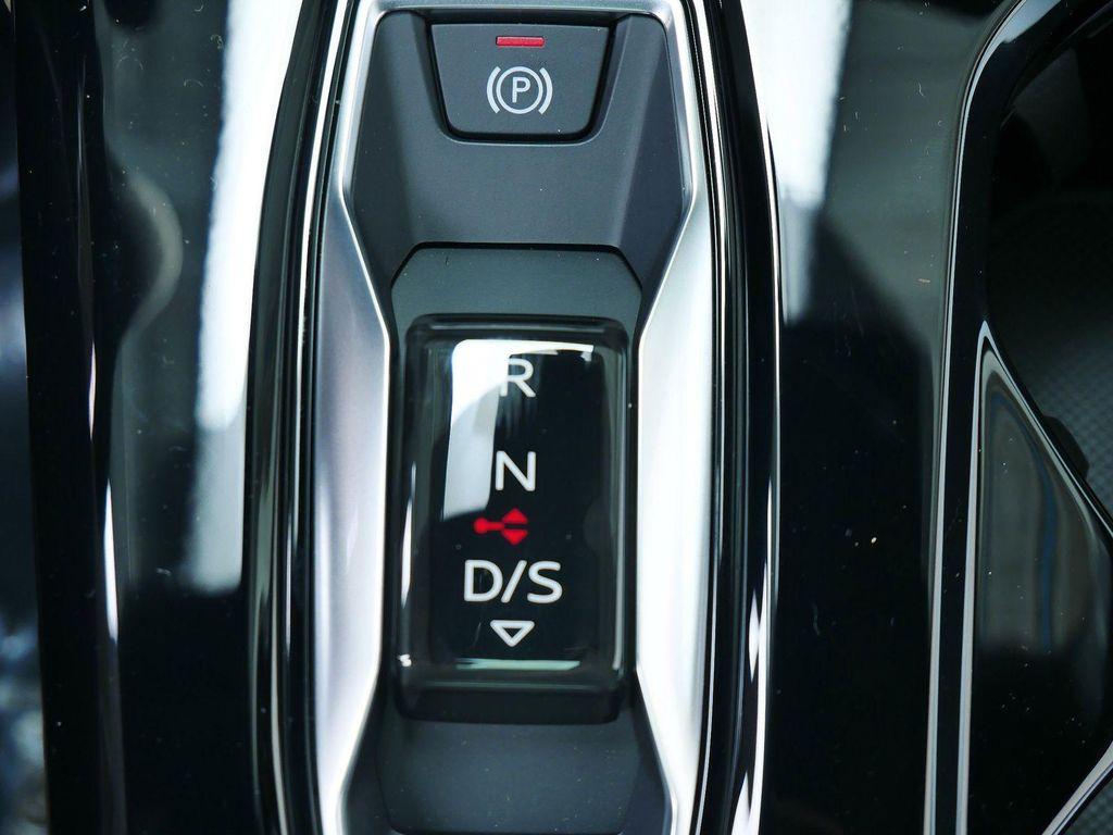 new 2025 Audi Q5 car, priced at $59,525