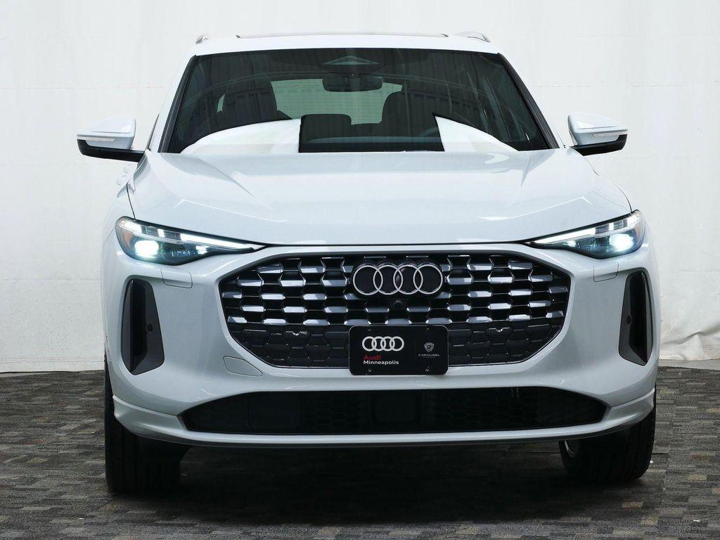 new 2025 Audi Q5 car, priced at $59,525